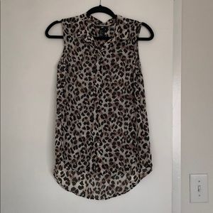 H&M Tops - Cheetah blouse H&M Tops - Cheetah blouse